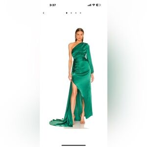 Elegant Green One-Shoulder Dress
